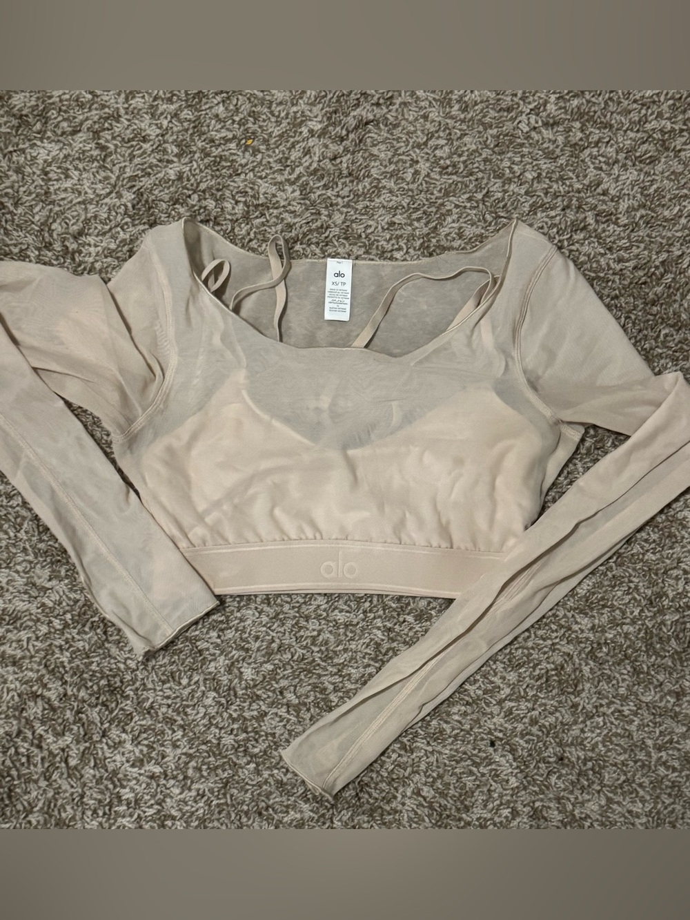 ALO Yoga Cream Long-Sleeve Mesh Strap Crop Top - Picture 3 of 5